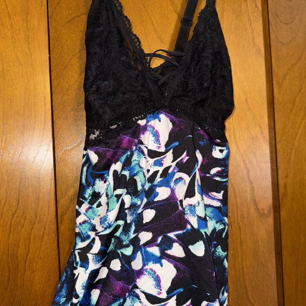 Black and Multicolor Lace Chemise